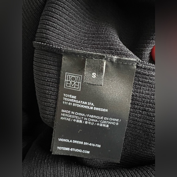 TOTEME puffy sleeve dress - Picture 5 of 7